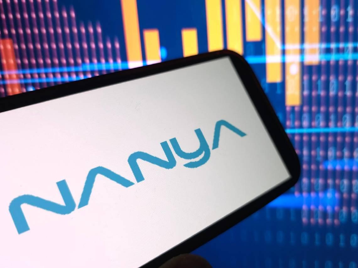 南亞科(2408)股價40→90元...想等最低點再All in？金融老手懺悔實錄：股市投資最怕的是「它」